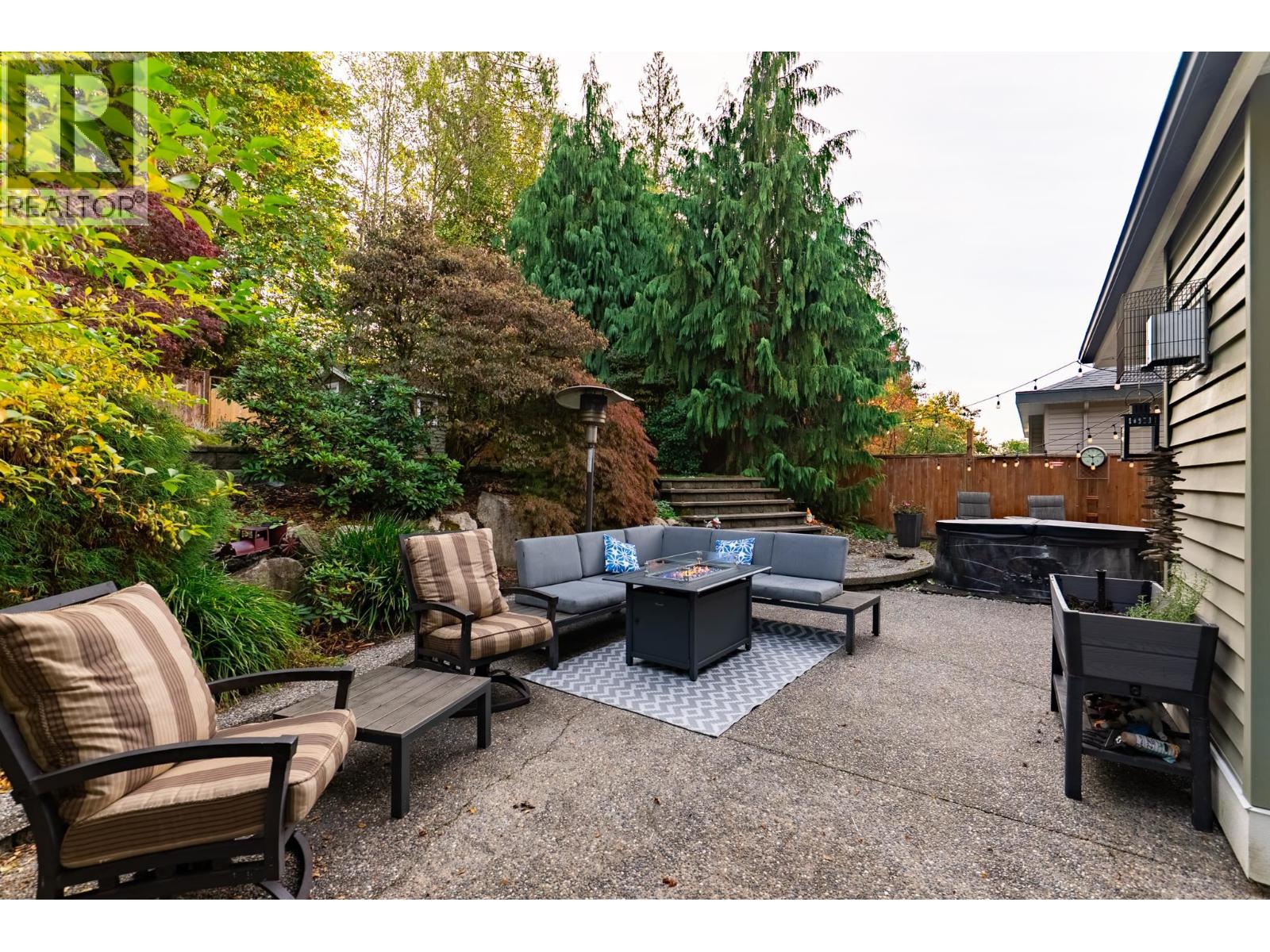 13220 239b Street Property Photo 15