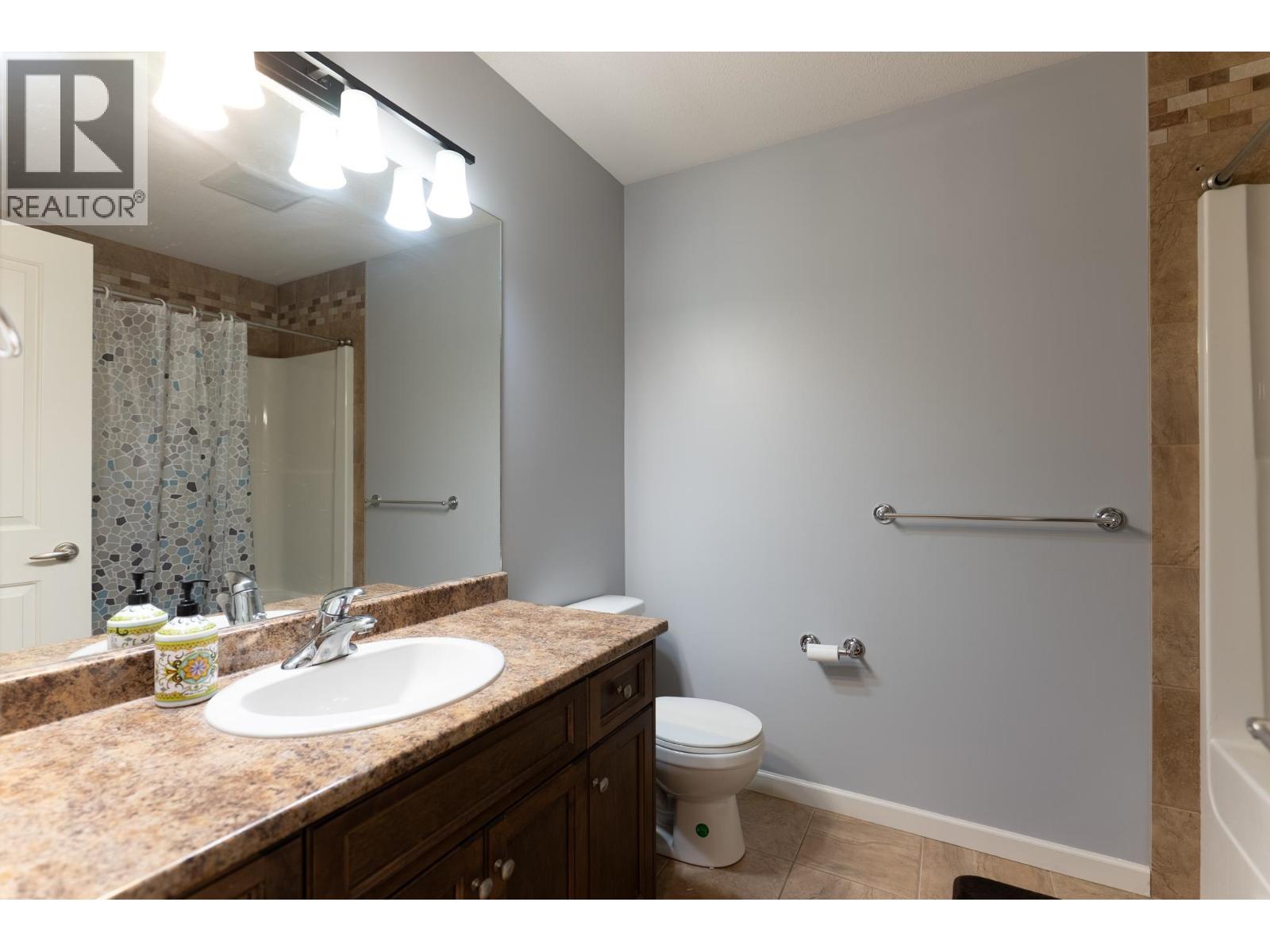 13220 239b Street Property Photo 31