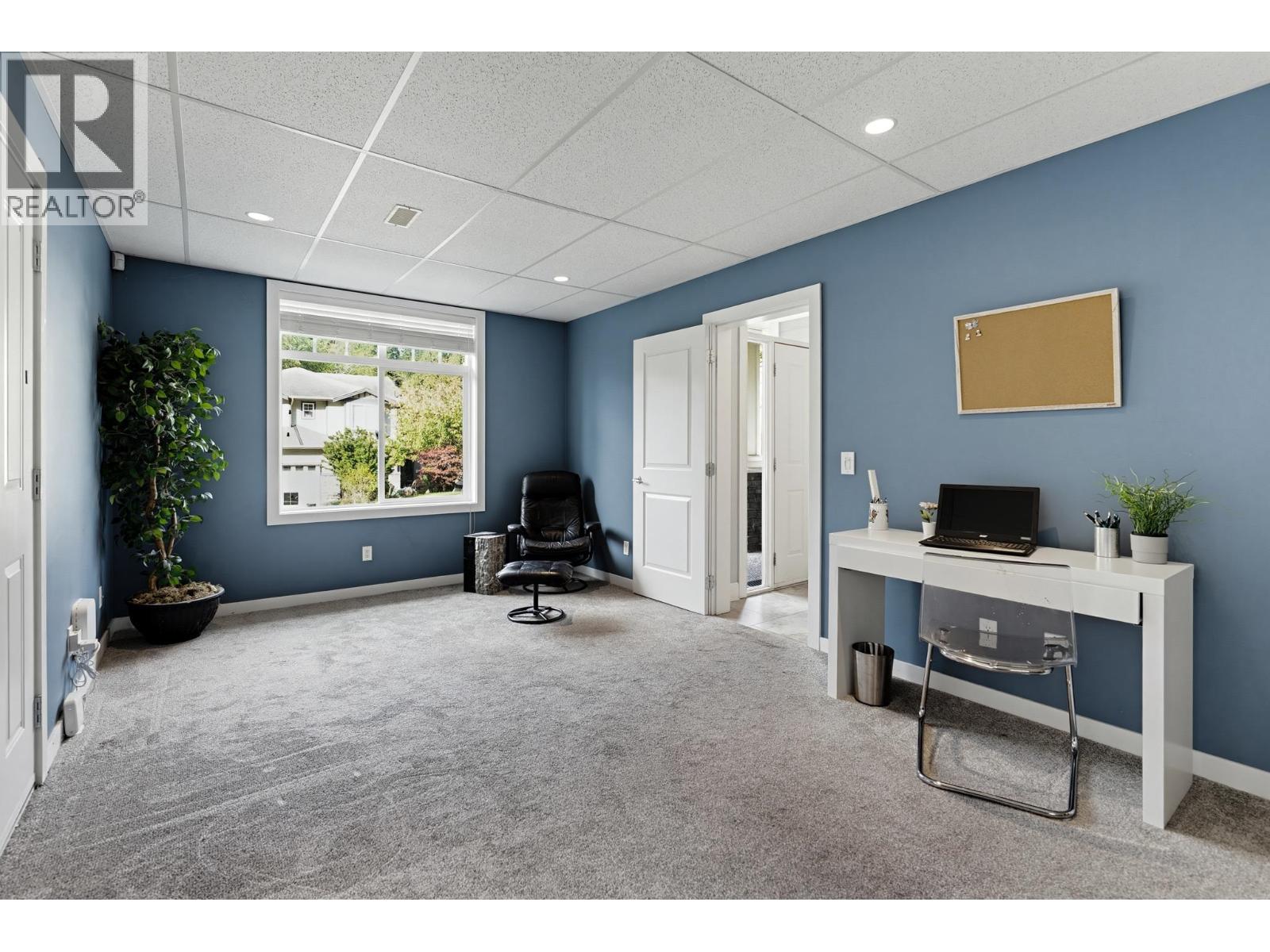 13220 239b Street Property Photo 35