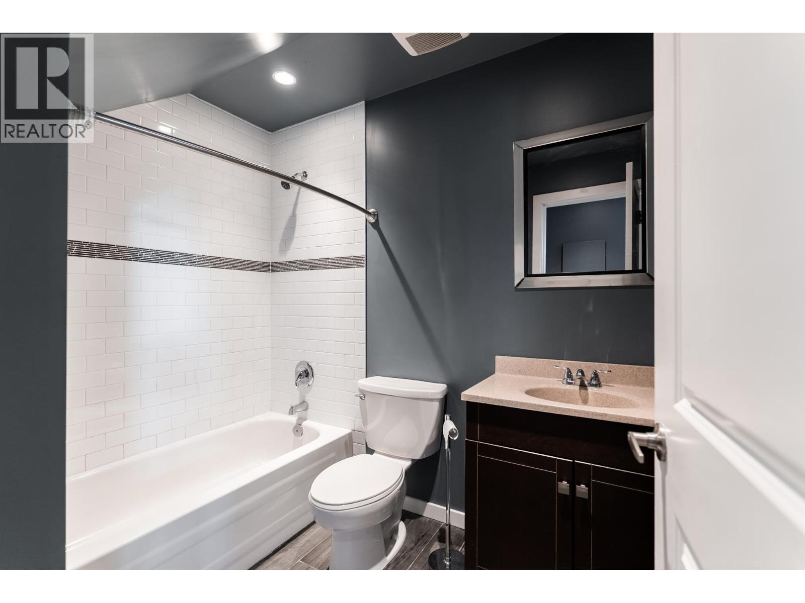 13220 239b Street Property Photo 36