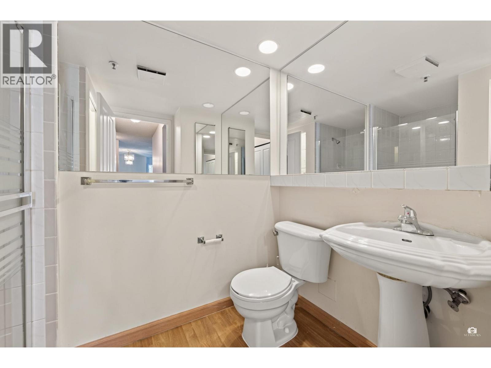 204 555 Austin Avenue Property Photo 16