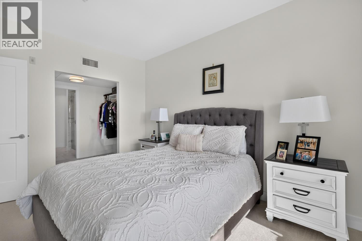 508 4477 Hastings Street Property Photo 19