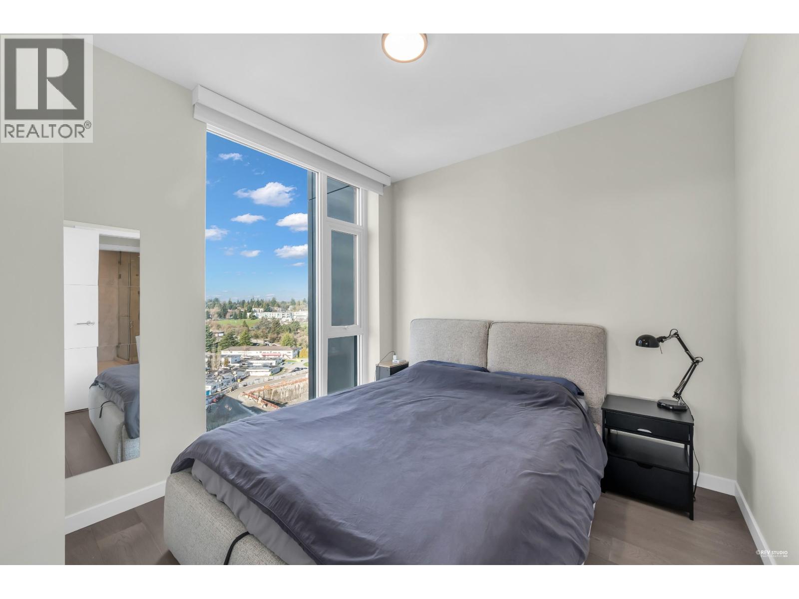 1906 7433 Cambie Street Property Photo 18