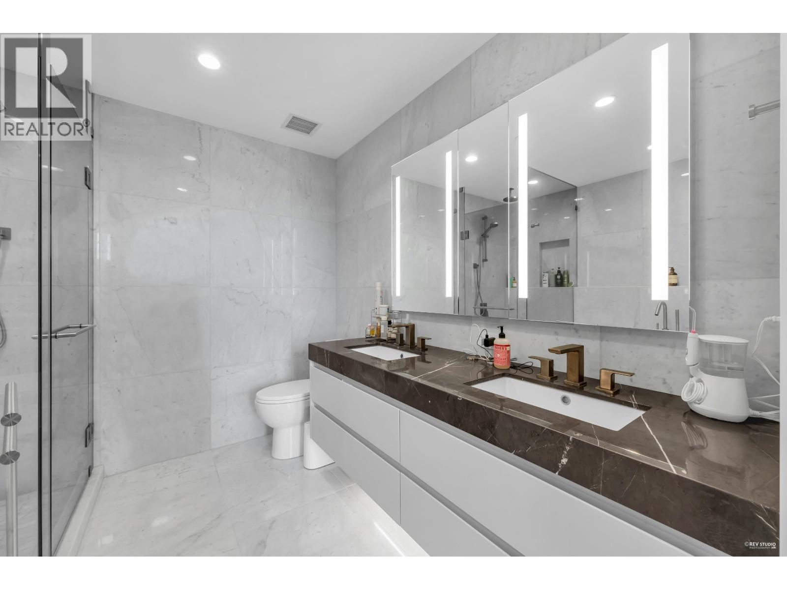 1906 7433 Cambie Street Property Photo 21