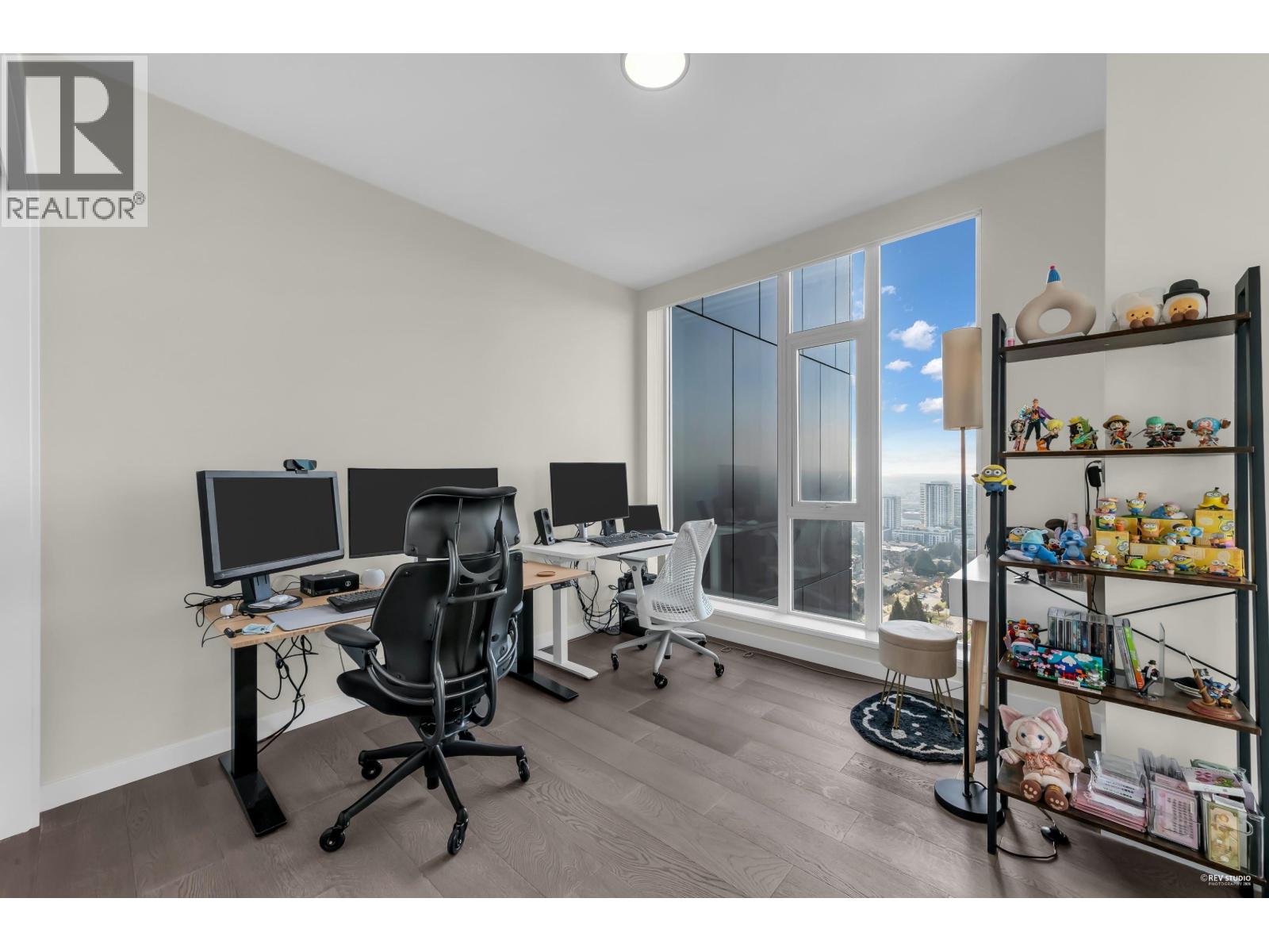 1906 7433 Cambie Street Property Photo 23