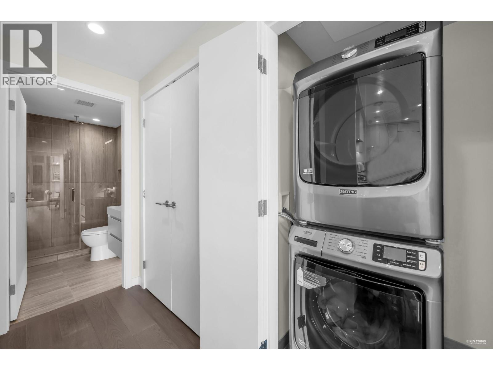 1906 7433 Cambie Street Property Photo 25