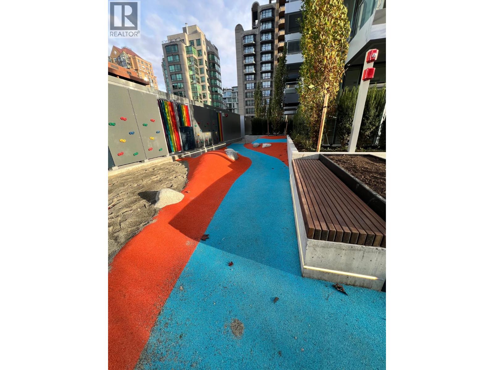3405 1277 Hornby Property Photo 23