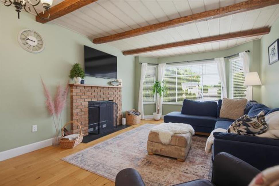 6079 173a Street Property Photo 4