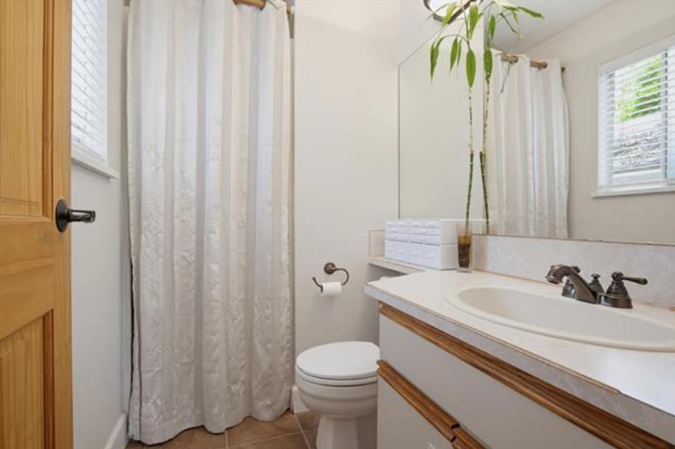 6079 173a Street Property Photo 14