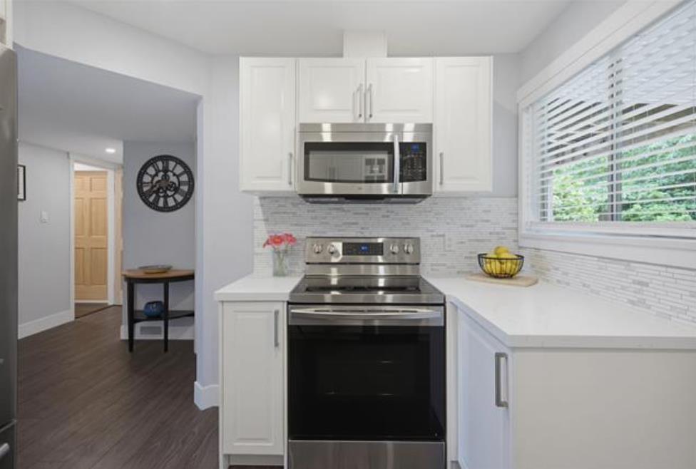 6079 173a Street Property Photo 23