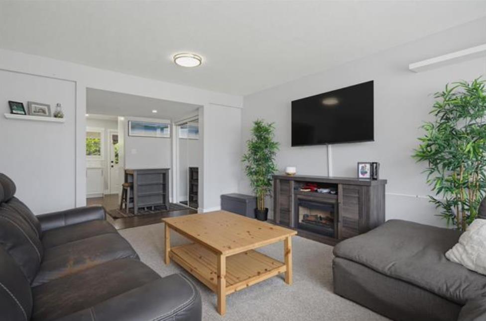 6079 173a Street Property Photo 27