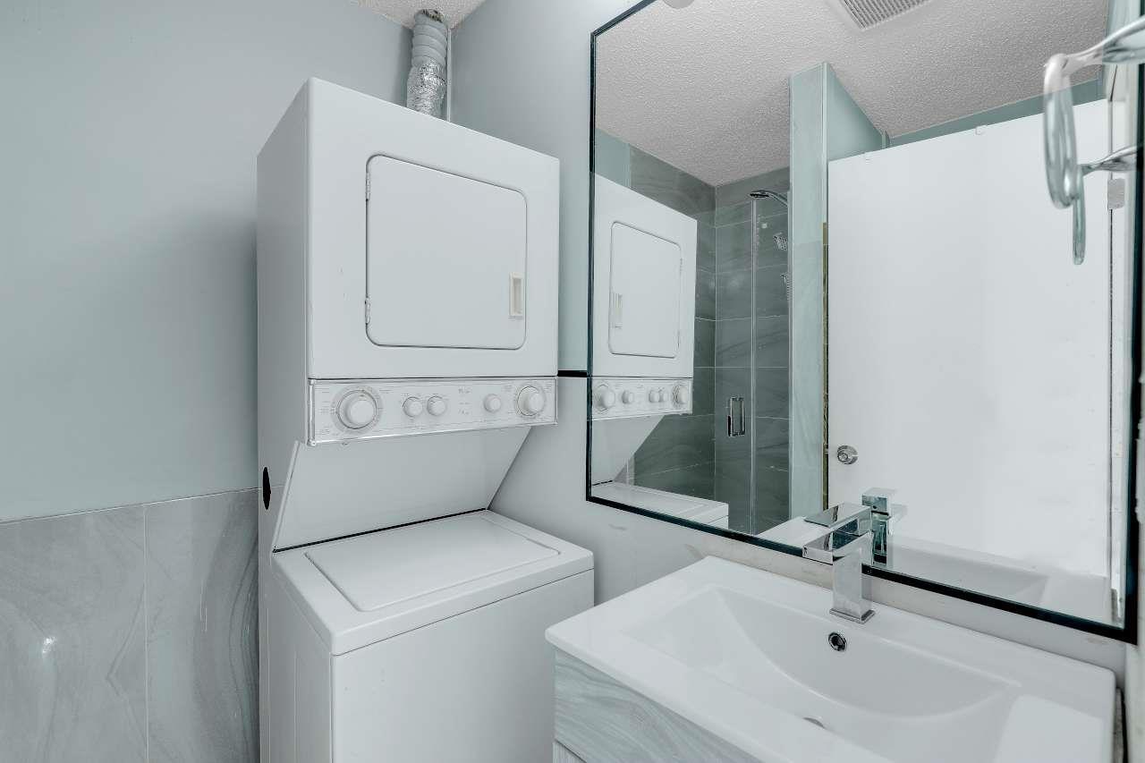 6268 138 Street Property Photo 13
