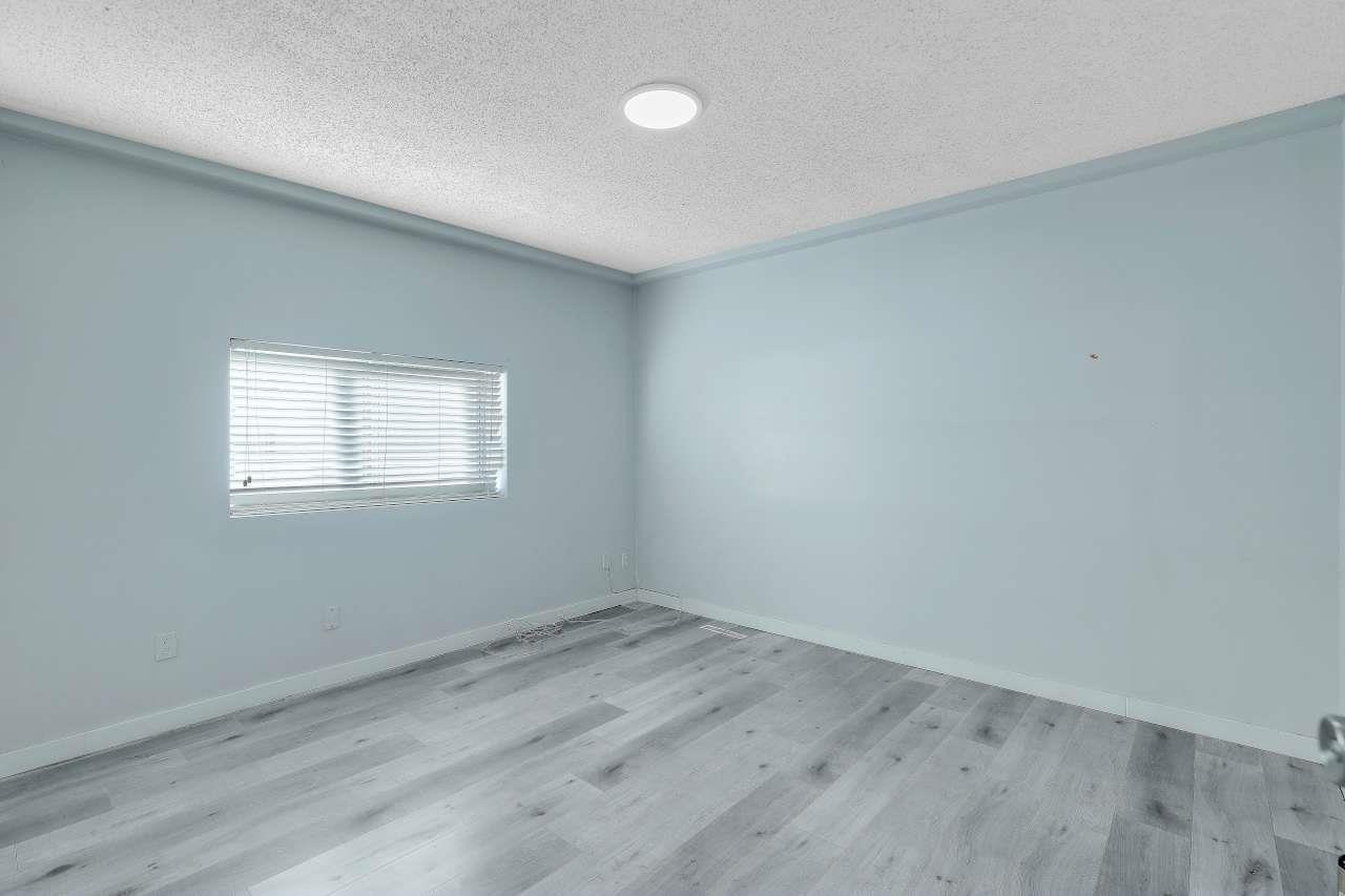 6268 138 Street Property Photo 14