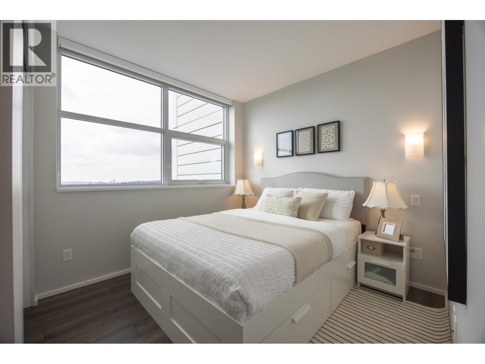 2606 3888 Evergreen Place Property Photo 14