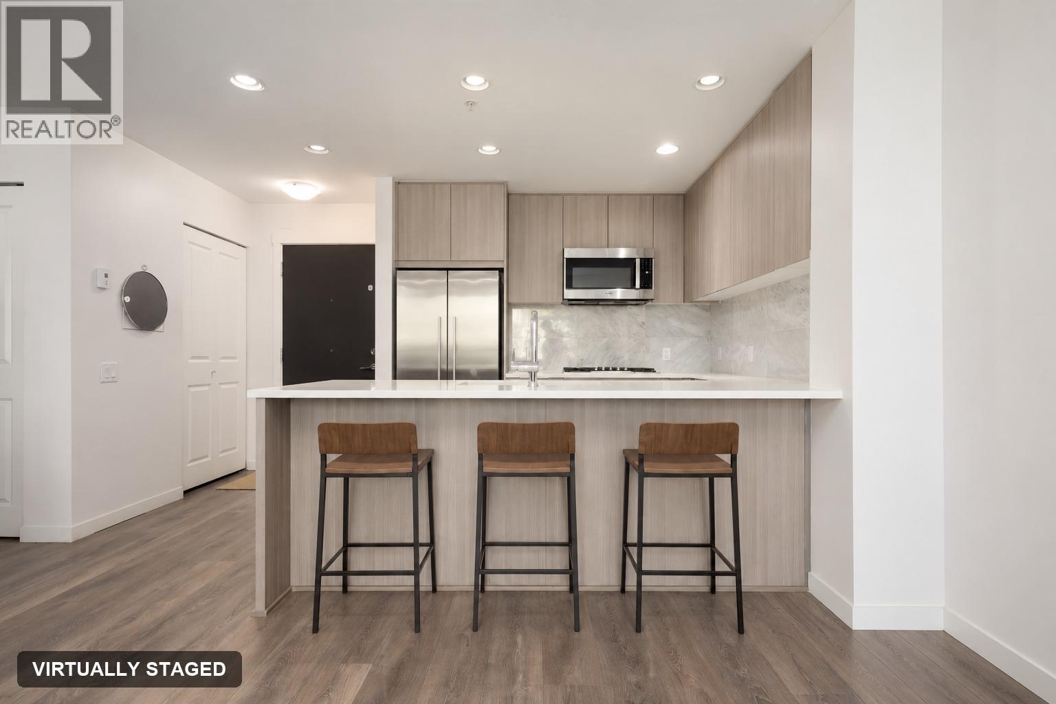 214 3289 Riverwalk Avenue Property Photo 6