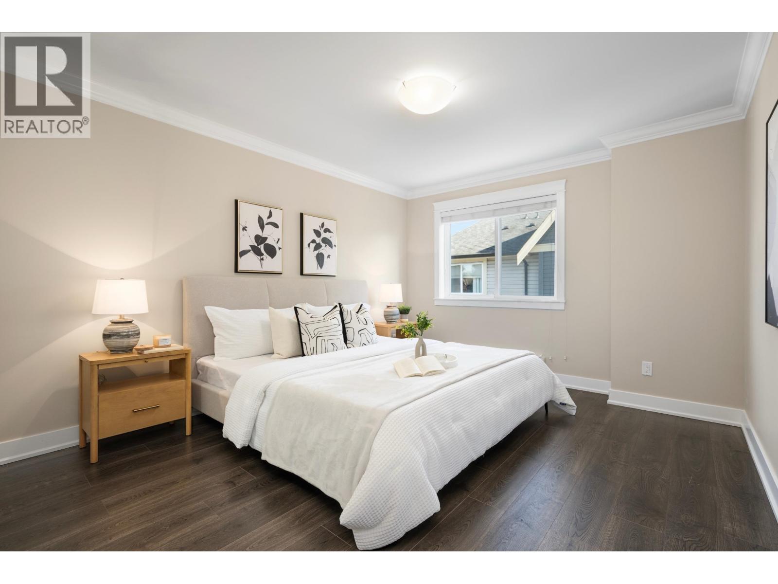 14 6033 Williams Road Property Photo 10