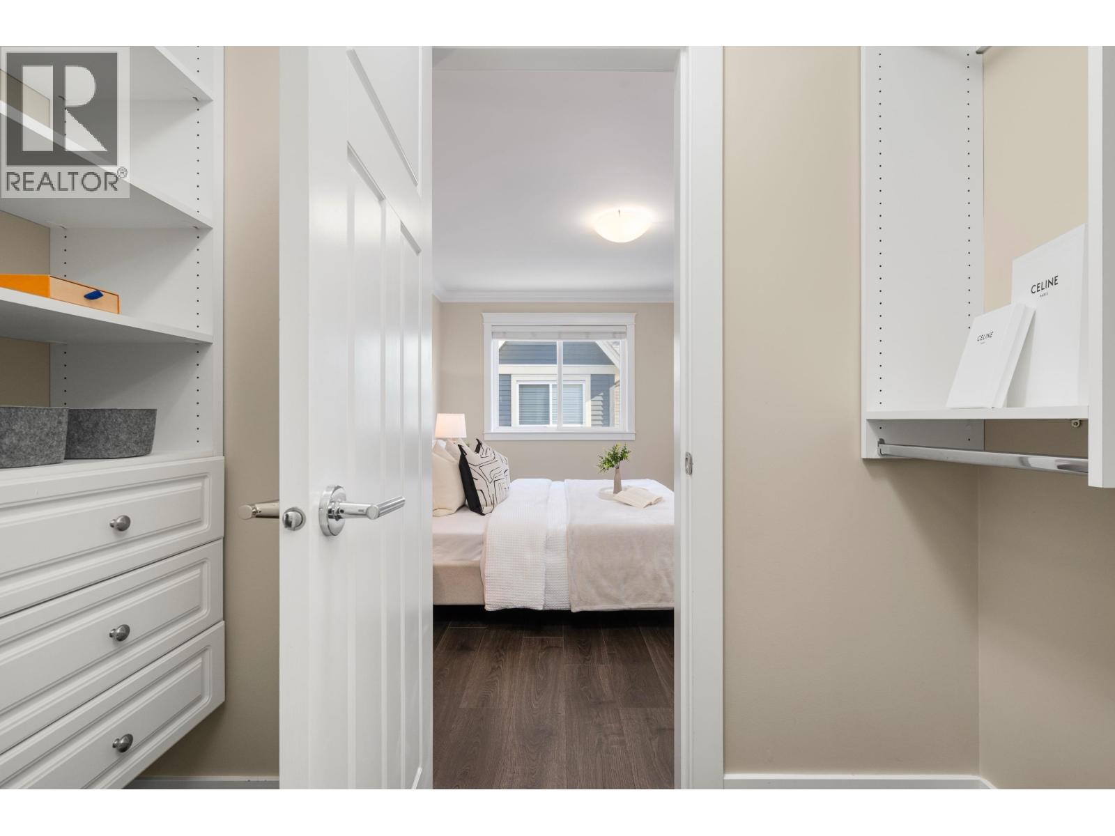 14 6033 Williams Road Property Photo 12
