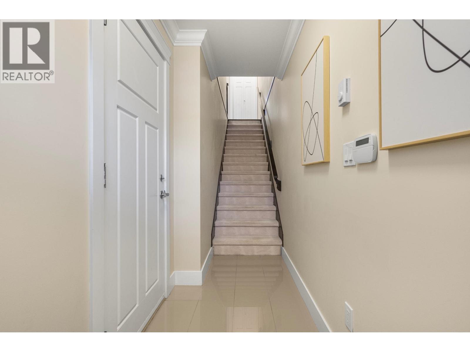 14 6033 Williams Road Property Photo 22