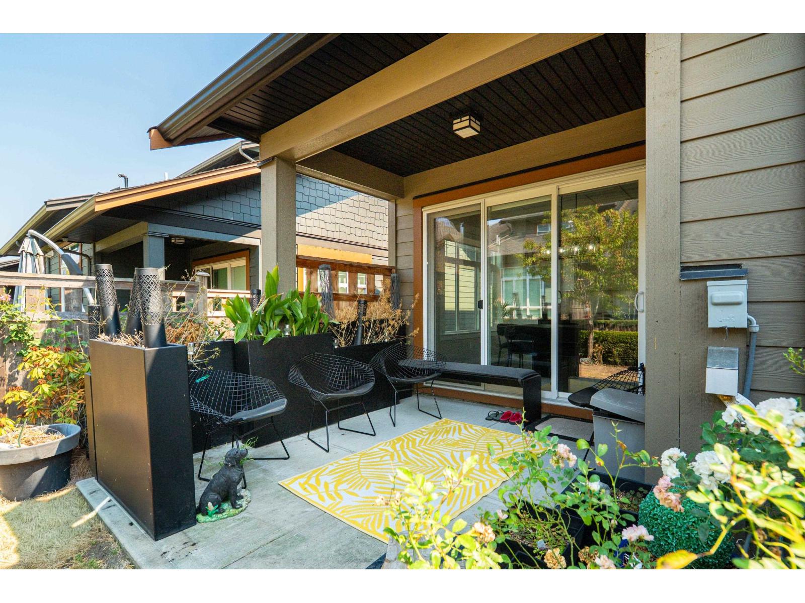 82 17033 Fraser Highway Property Photo 11