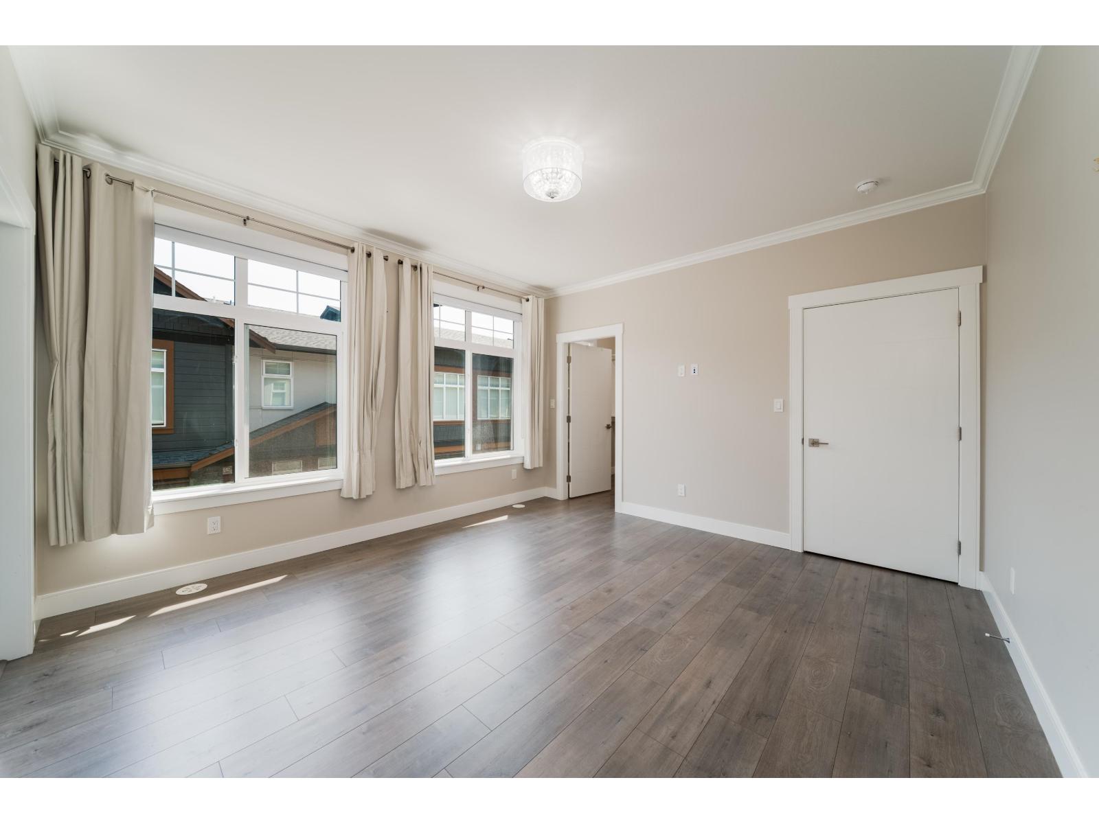 82 17033 Fraser Highway Property Photo 16