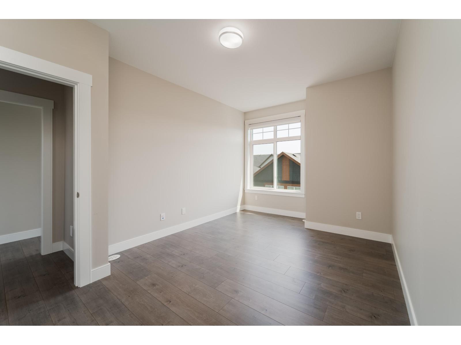 82 17033 Fraser Highway Property Photo 21