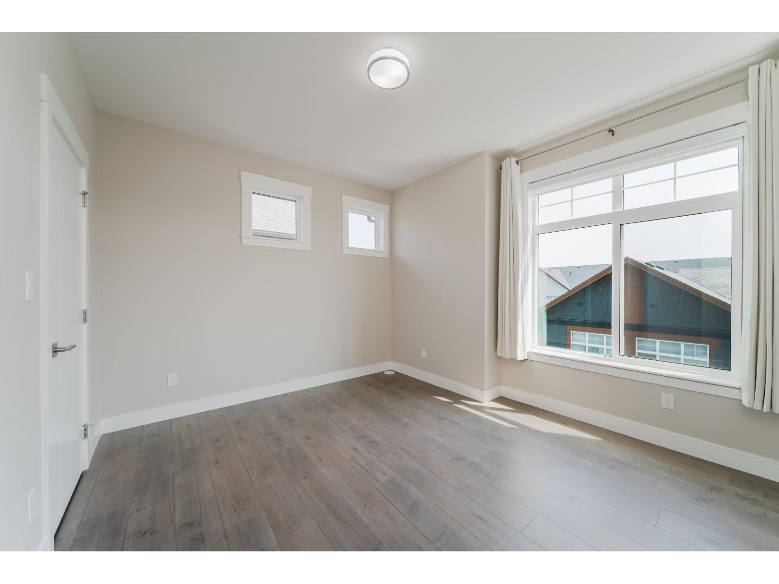 82 17033 Fraser Highway Property Photo 23