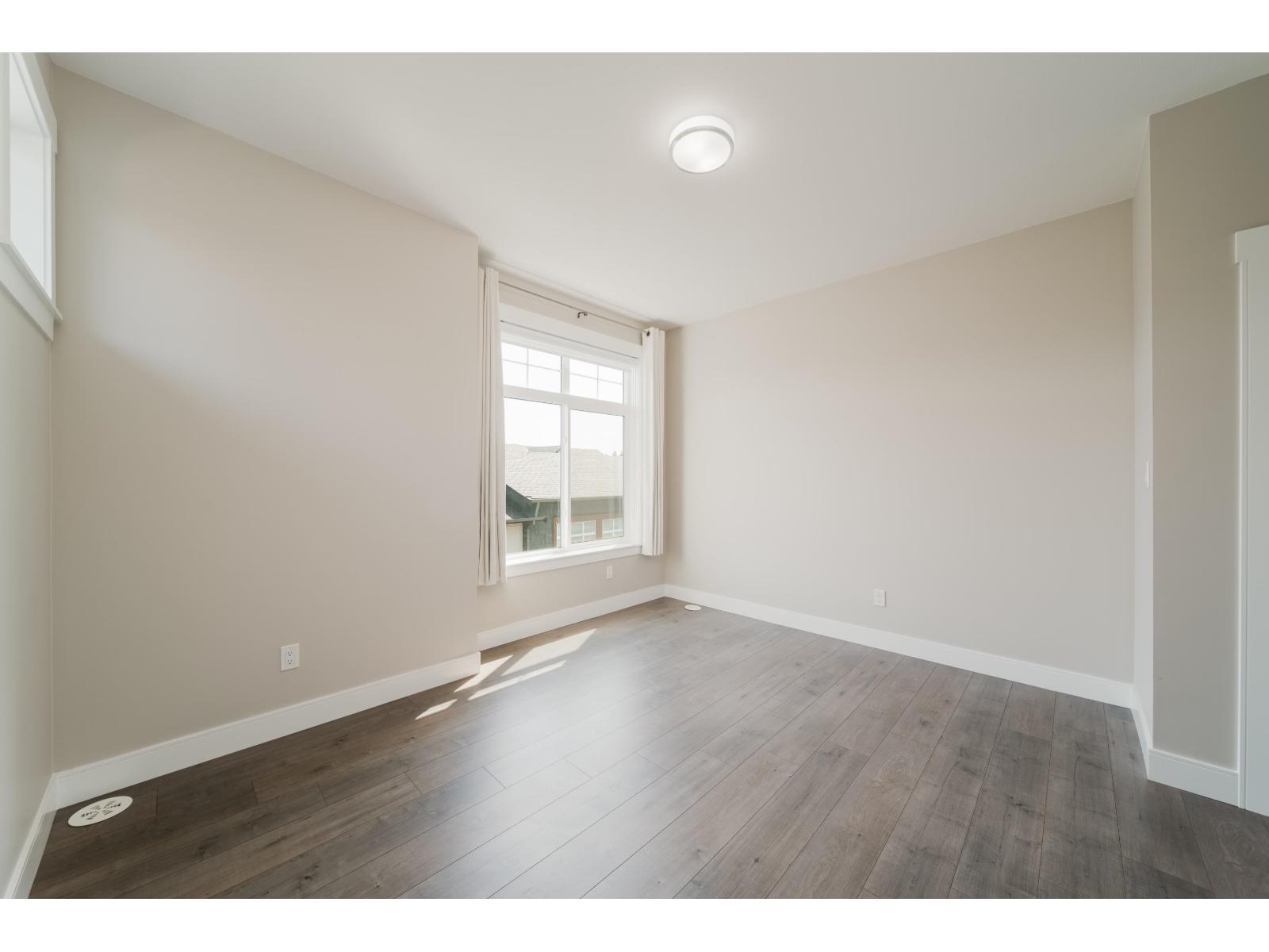 82 17033 Fraser Highway Property Photo 25