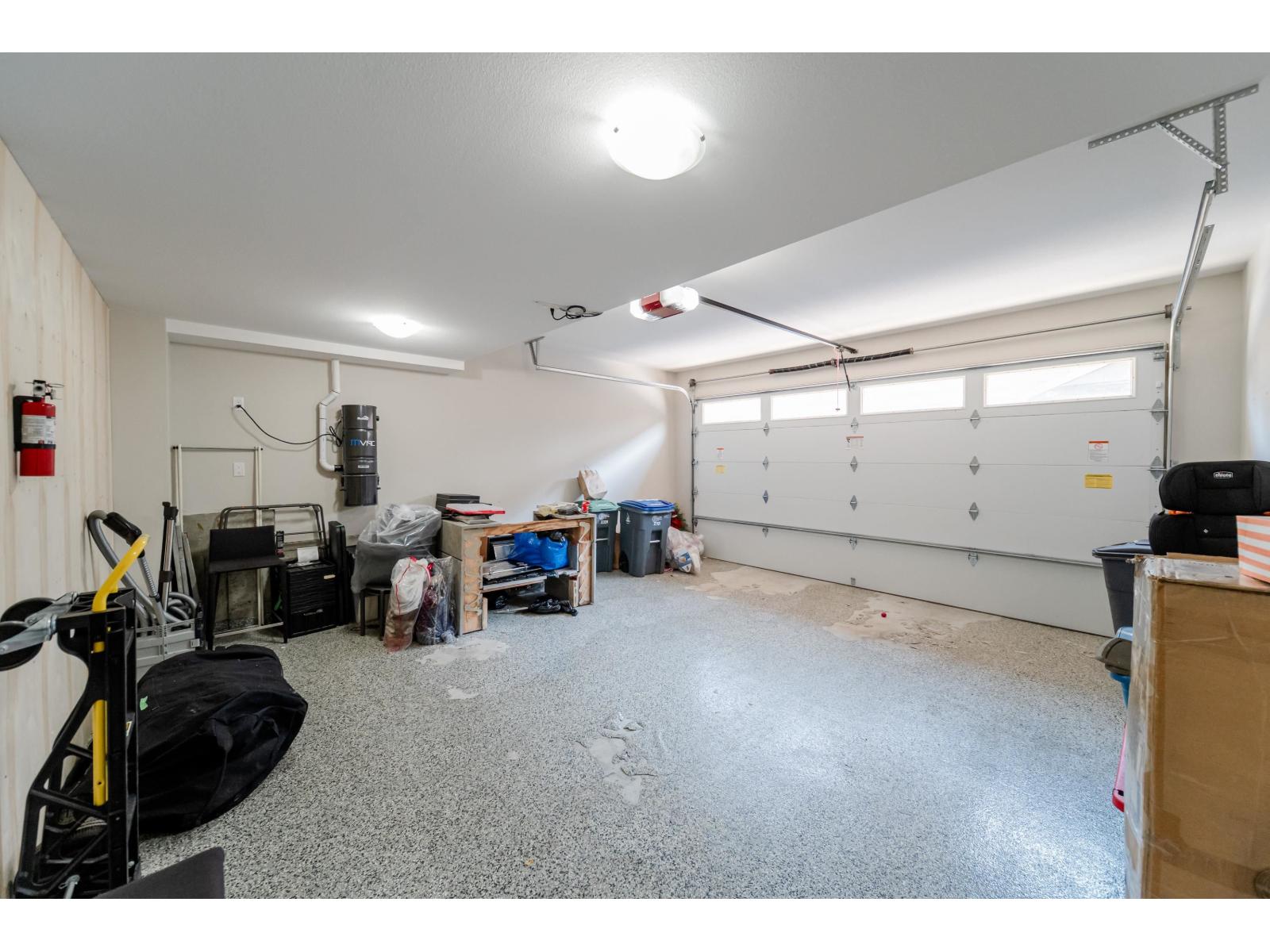 82 17033 Fraser Highway Property Photo 36