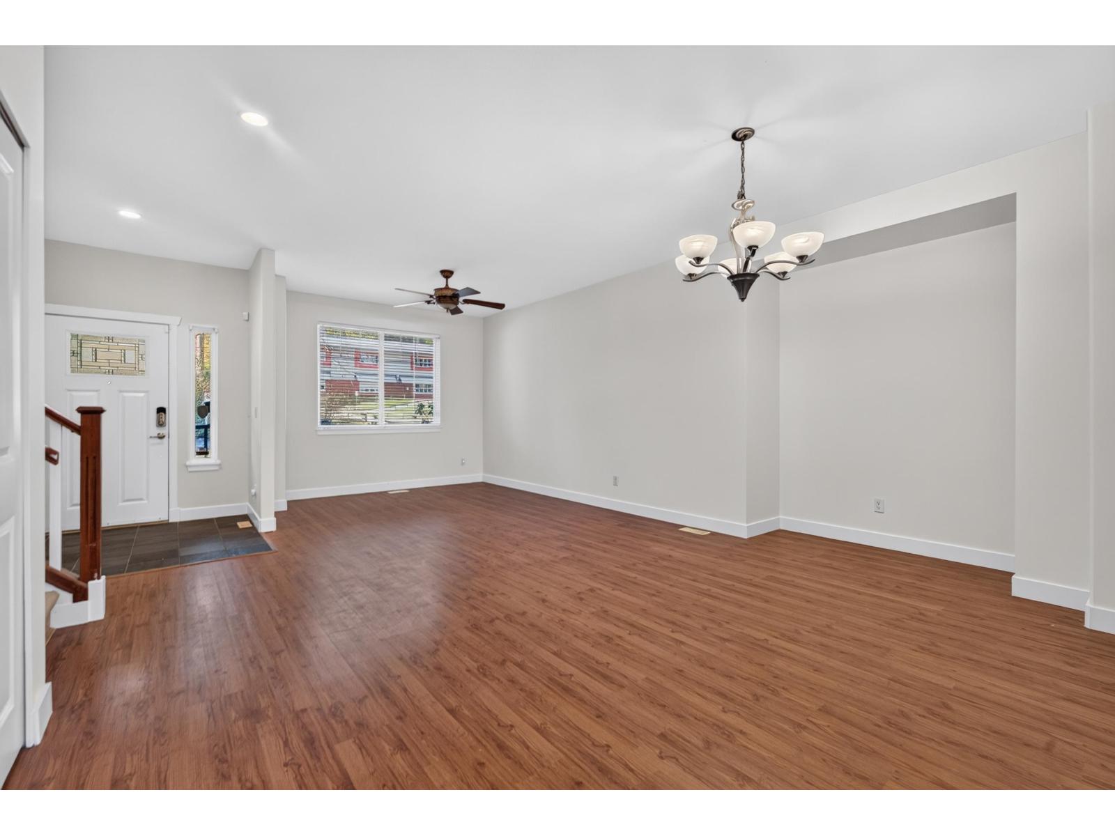 6110 150 Street Property Photo 6