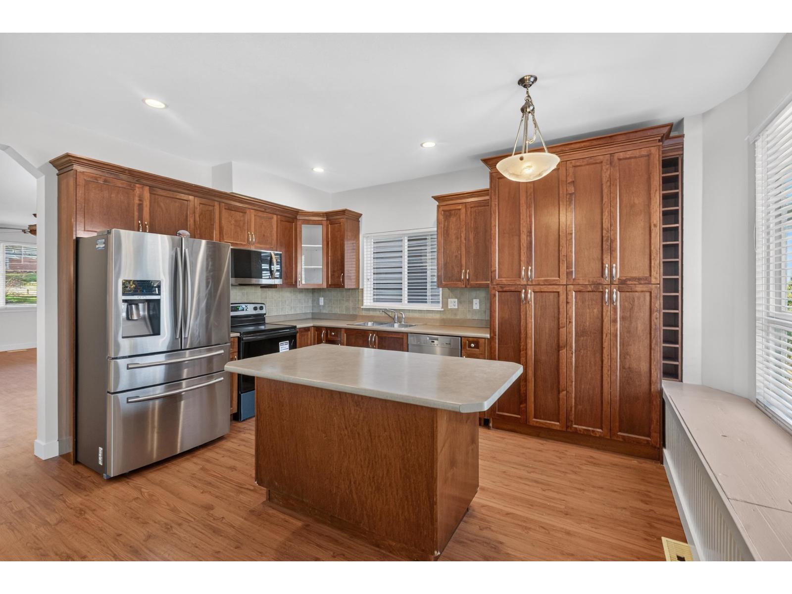 6110 150 Street Property Photo 13