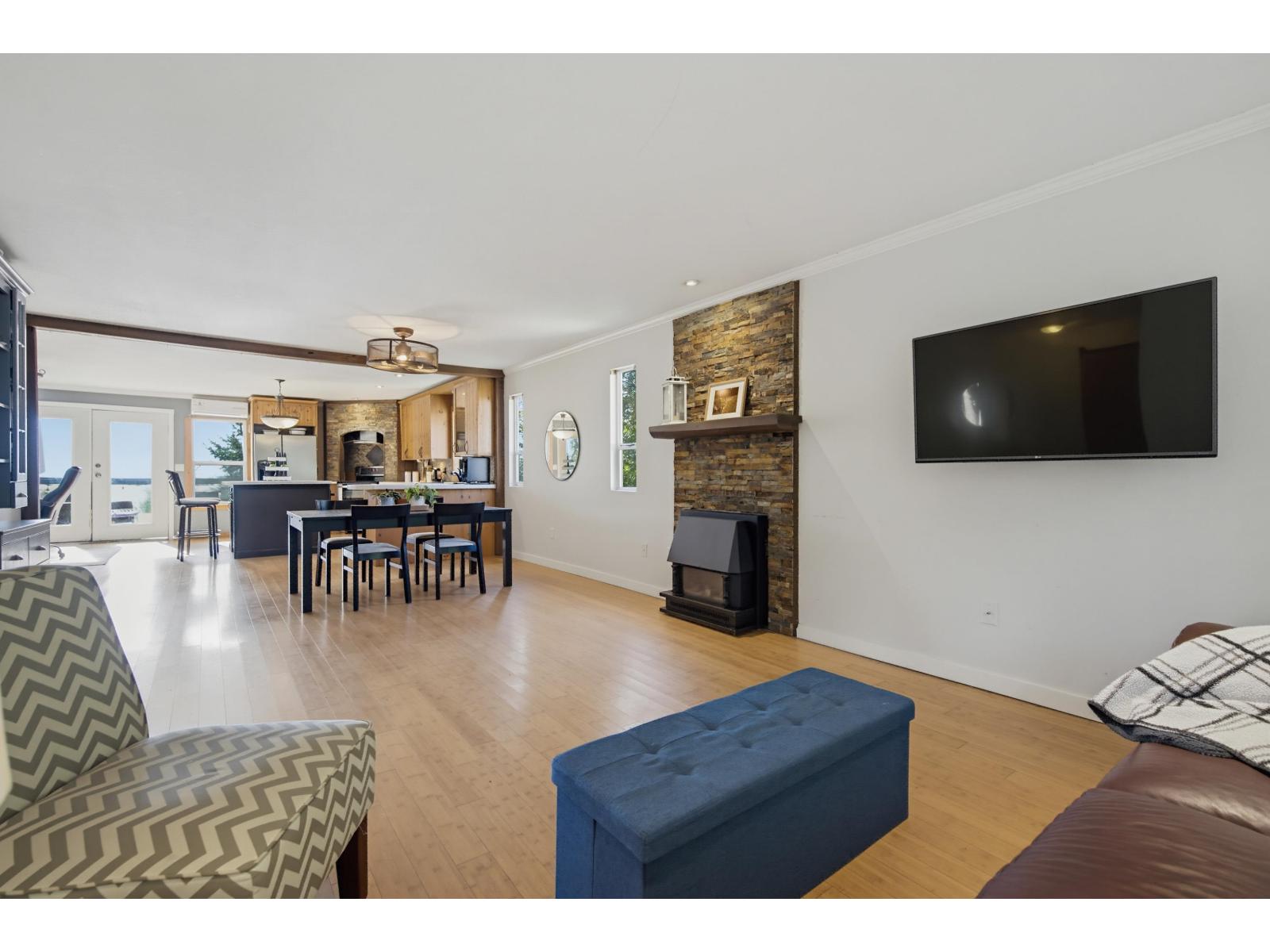 35746 Timberlane Drive Property Photo 6