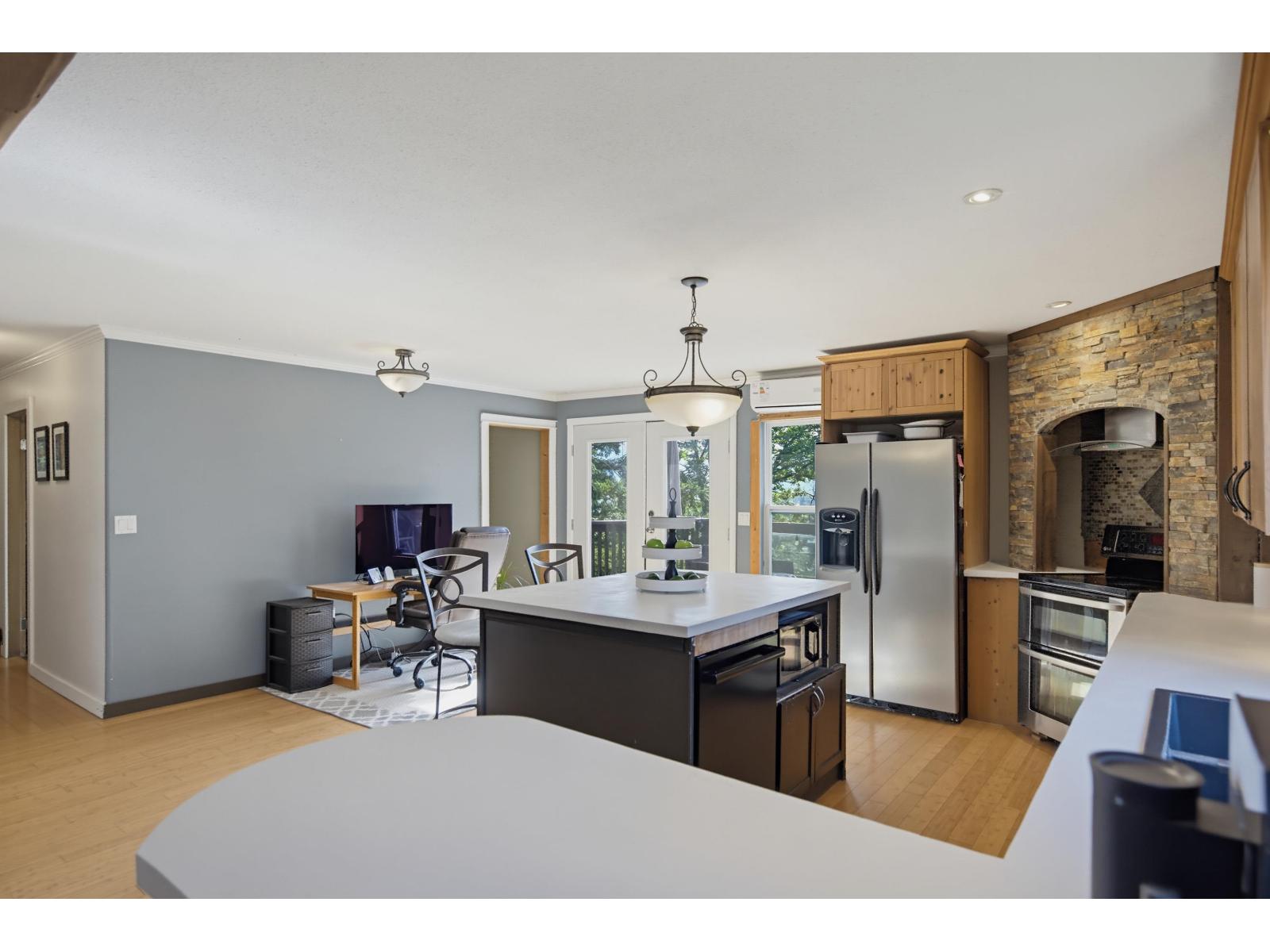 35746 Timberlane Drive Property Photo 10