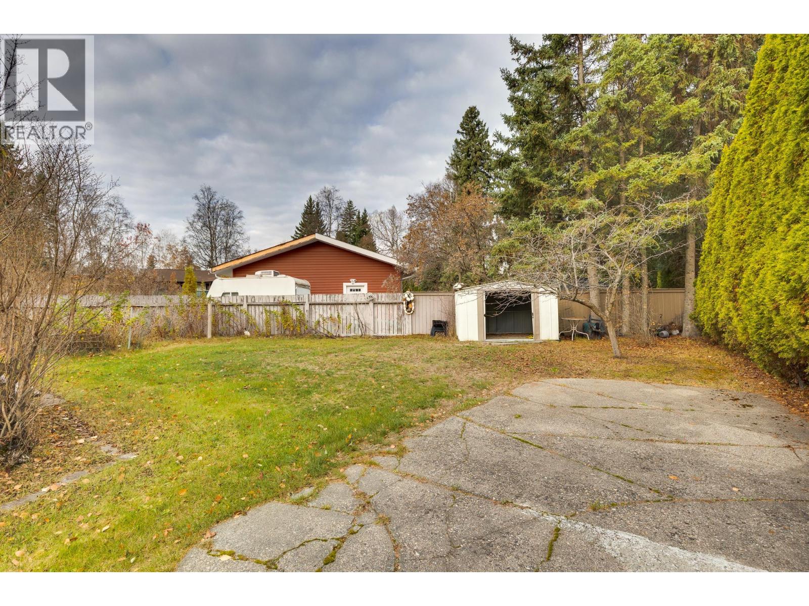 5220 York Place Property Photo 30