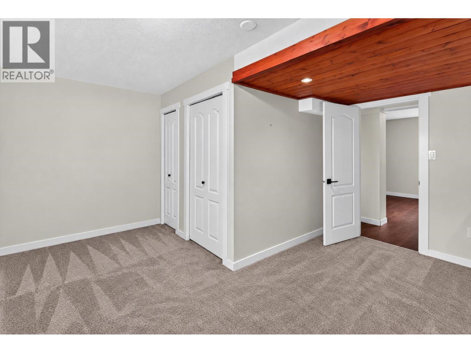 9365 Olaf Road Property Photo 17