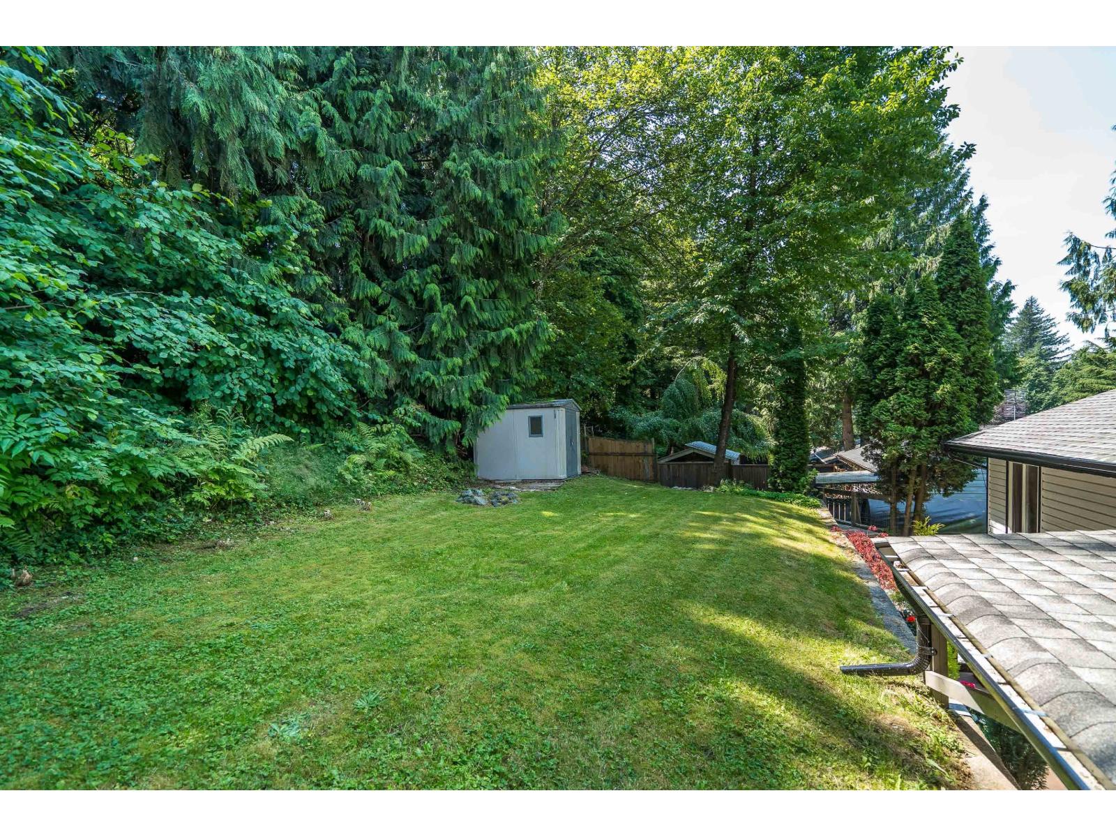 34898 Laburnum Avenue Property Photo 34
