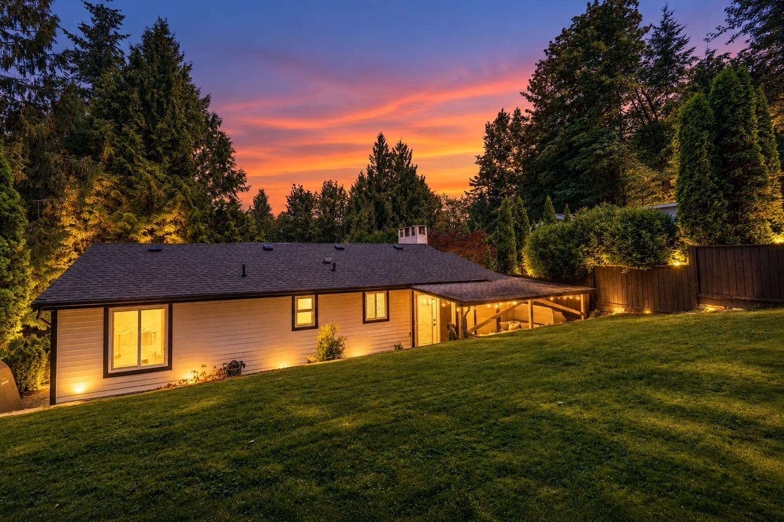 34898 Laburnum Avenue Property Photo 38