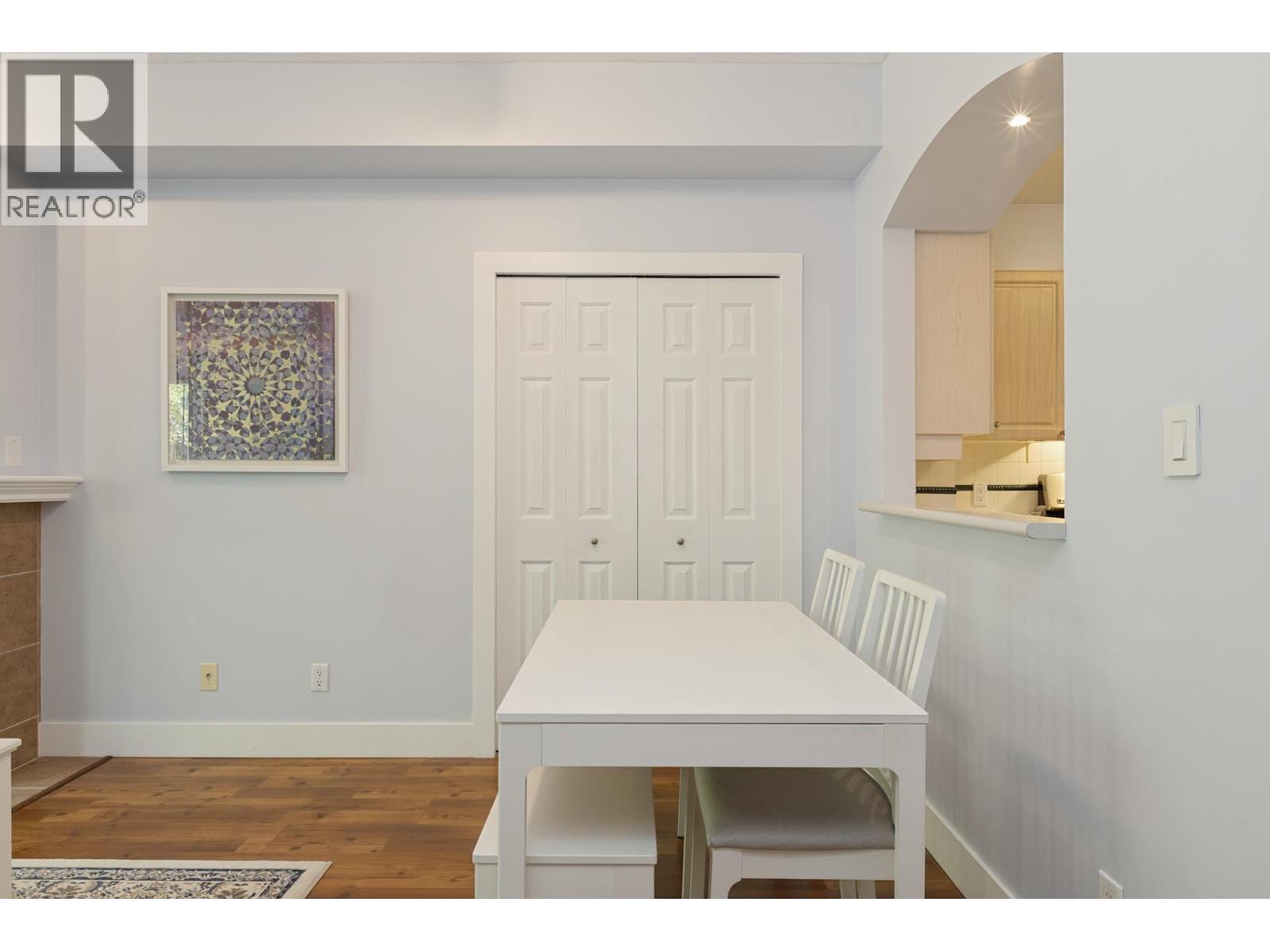 321 3600 Windcrest Drive Property Photo 8