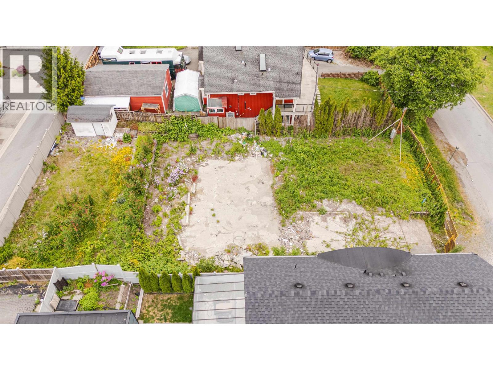 3429 Roxton Avenue Property Photo 9