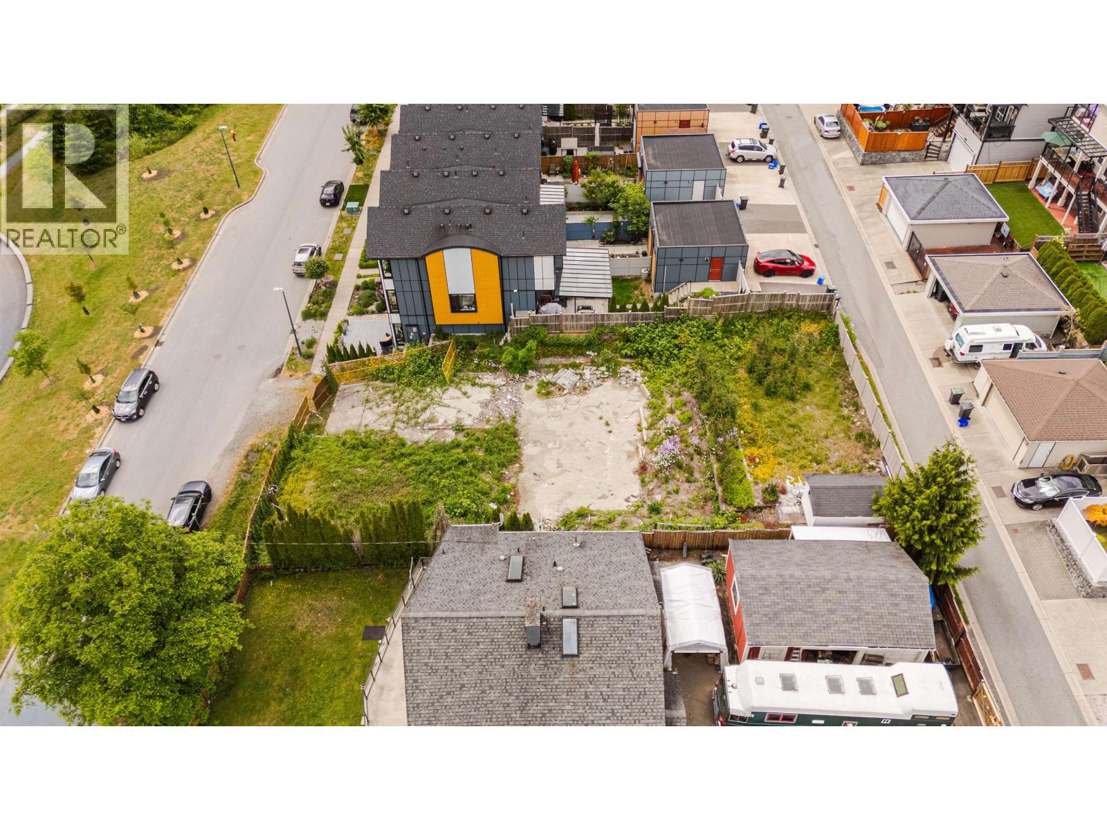 3429 Roxton Avenue Property Photo 11
