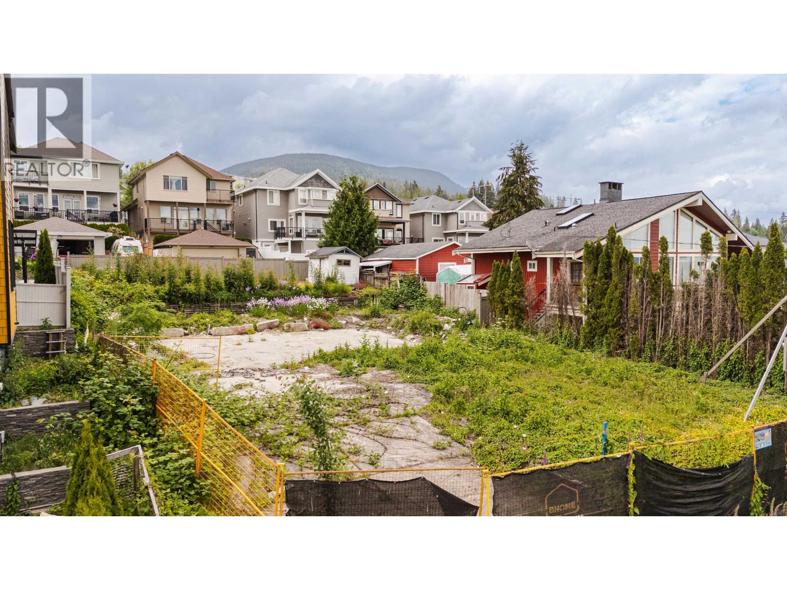 3429 Roxton Avenue Property Photo 12