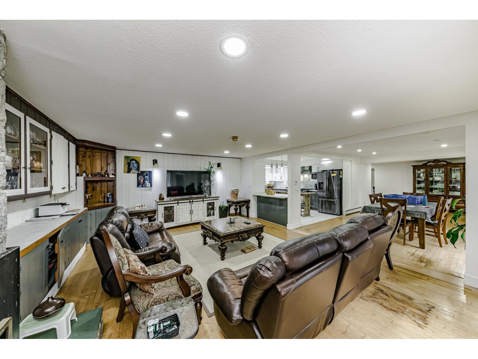 13439 56 Avenue Property Photo 12
