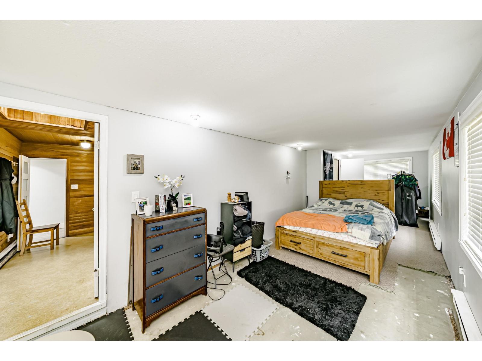 13439 56 Avenue Property Photo 15