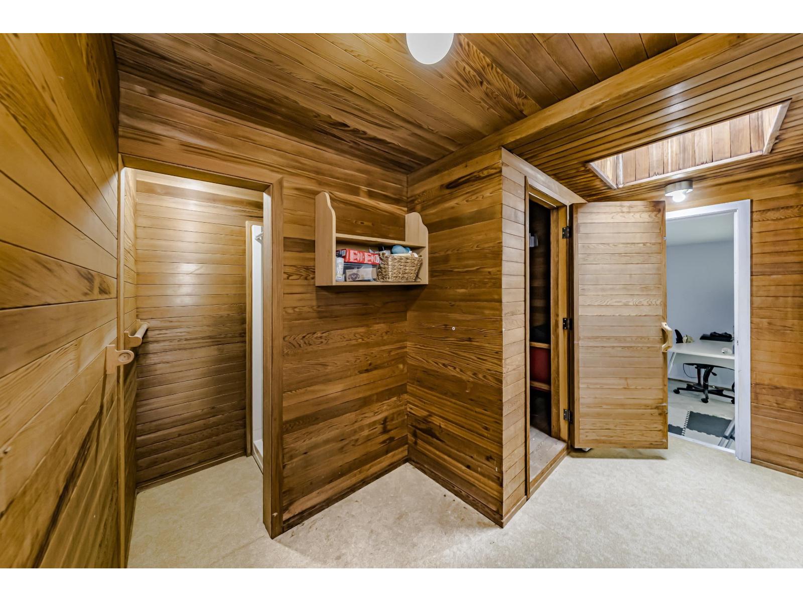 13439 56 Avenue Property Photo 18