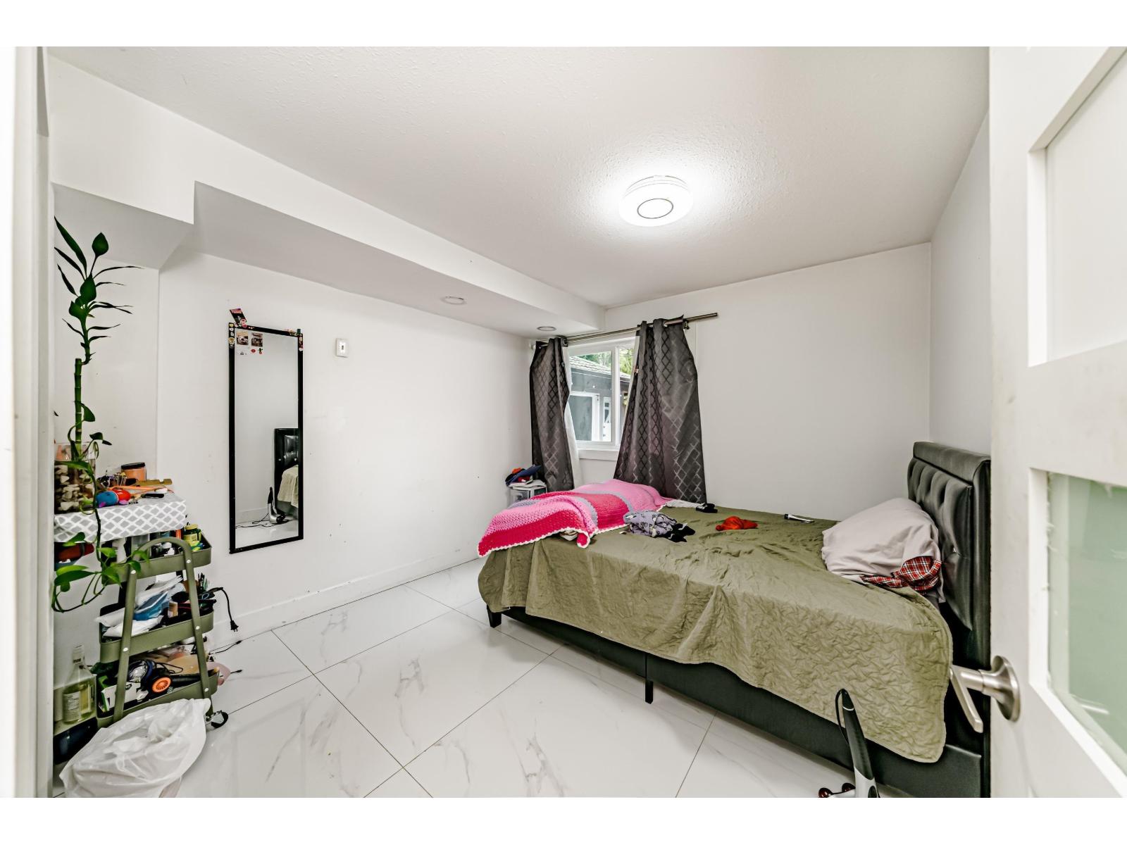 13439 56 Avenue Property Photo 26
