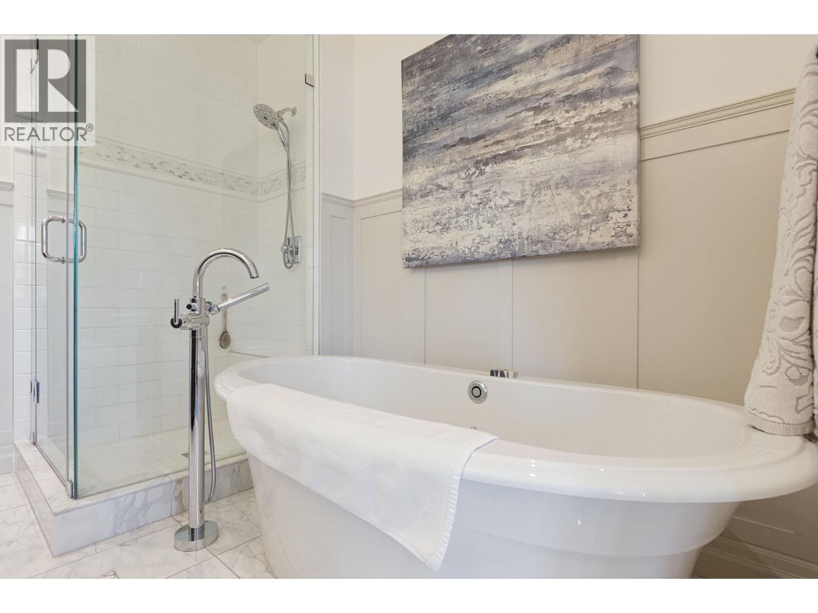 2533 Kitchener Street Property Photo 17
