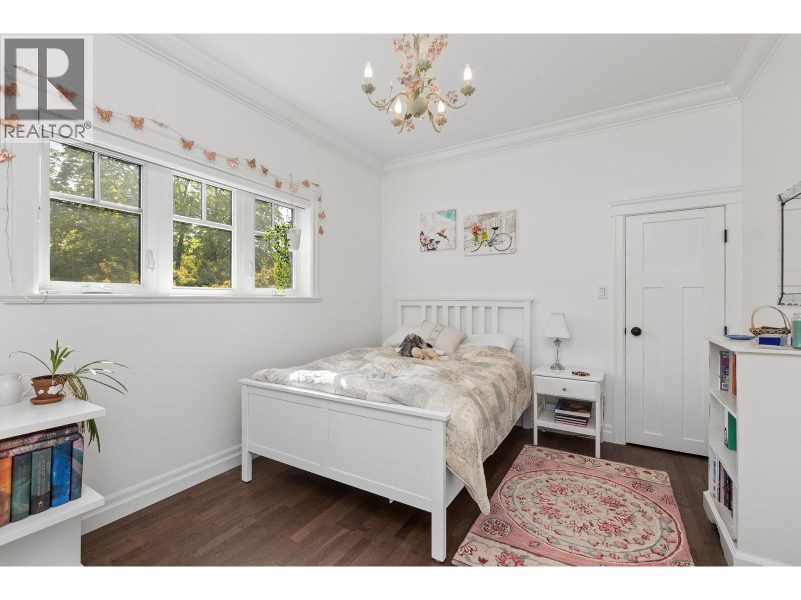 2533 Kitchener Street Property Photo 19