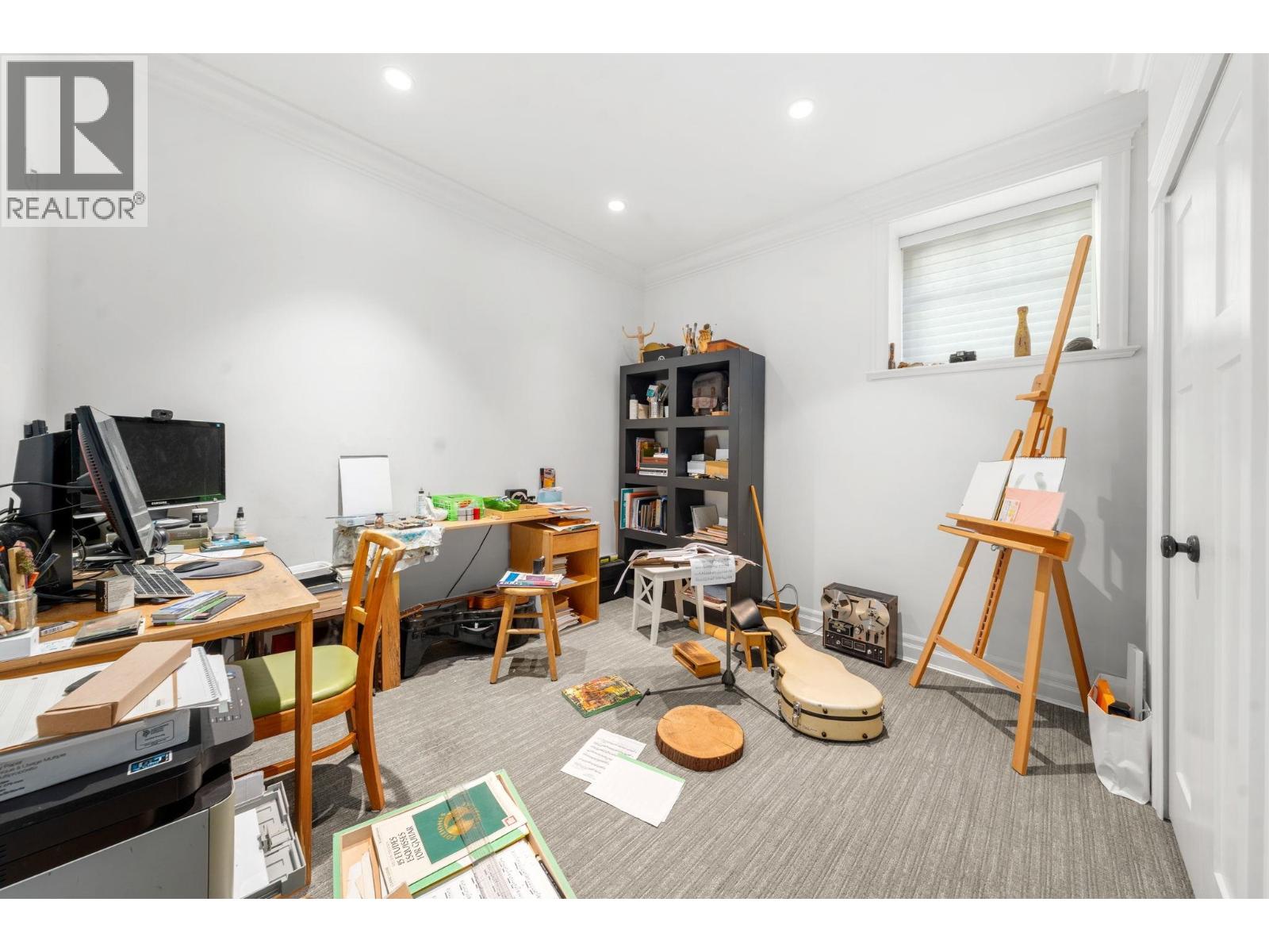 2533 Kitchener Street Property Photo 28