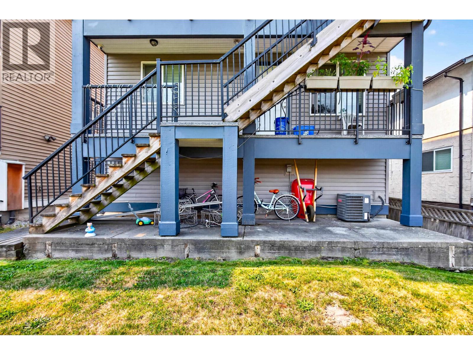 351 Pembina Street Property Photo 38