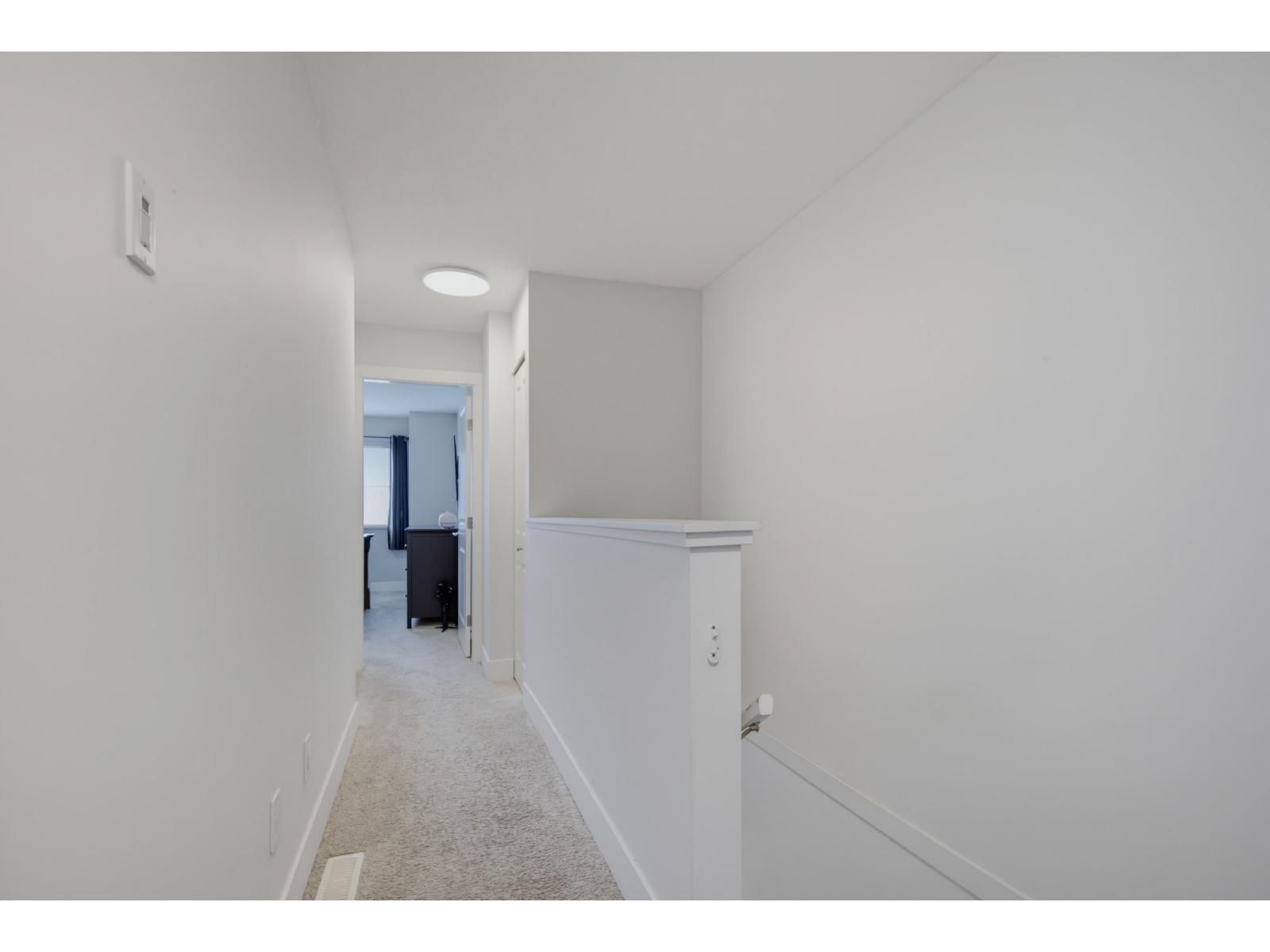 89 19250 65 Avenue Property Photo 21