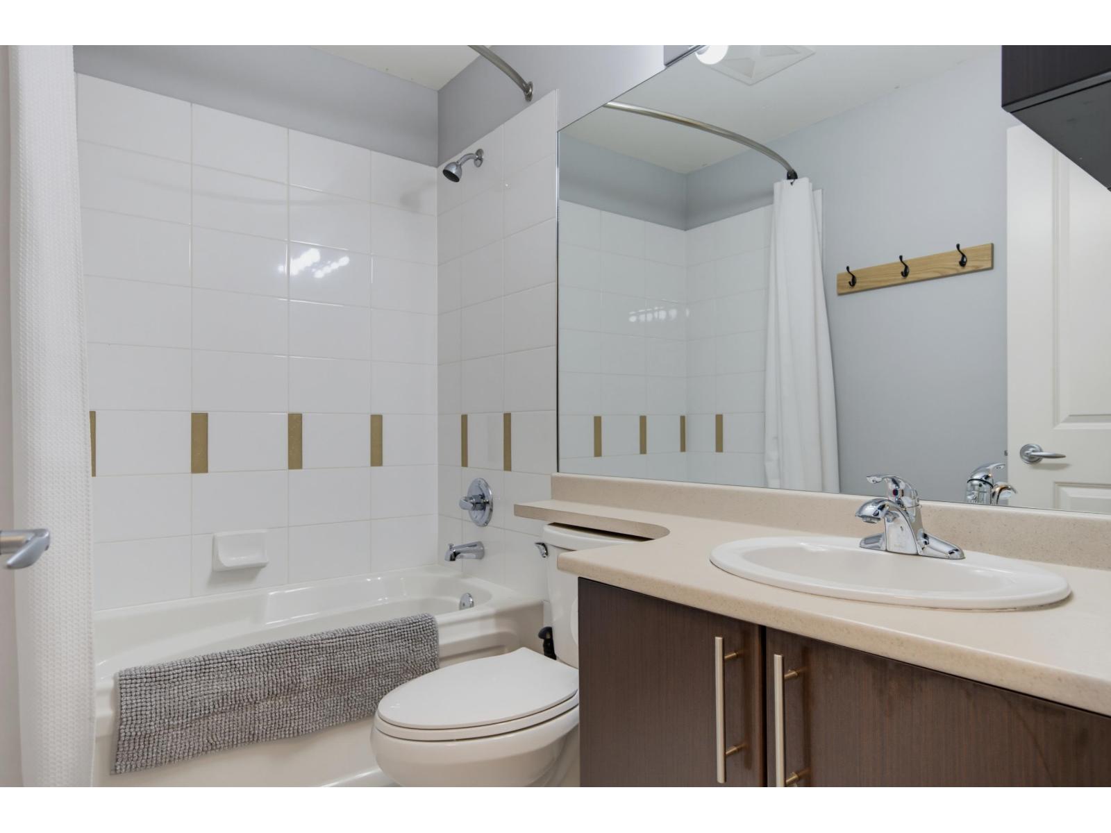 89 19250 65 Avenue Property Photo 26